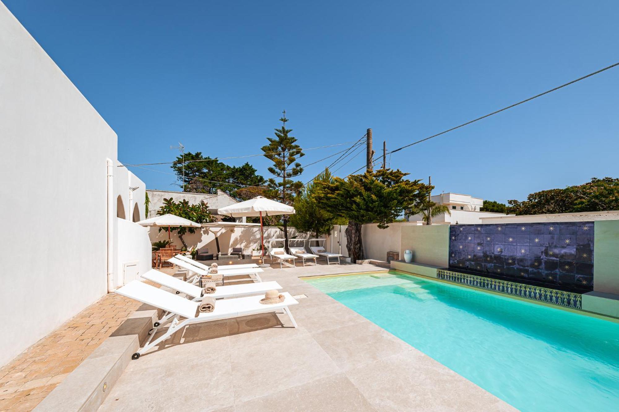 Helloapulia Villa Pool And Beach - 150Mt From The Sea 新福卡 外观 照片